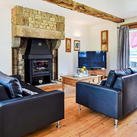 Lovely In Vire Normandie With Wifi Сasa de vacaciones *