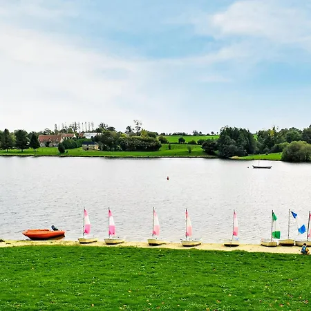 Lovely In Vire Normandie With Wifi *